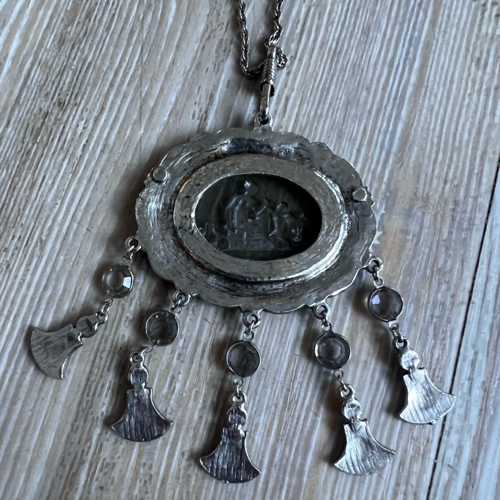 Rare Designer Goldette Reverse Carved Glass Roman Intaglio Medallion Necklace - Picture 5 of 7